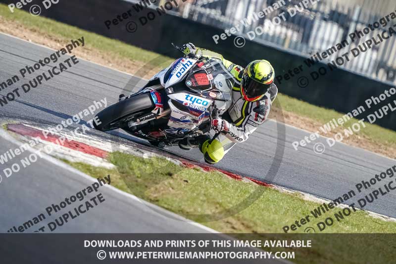 enduro digital images;event digital images;eventdigitalimages;no limits trackdays;peter wileman photography;racing digital images;snetterton;snetterton no limits trackday;snetterton photographs;snetterton trackday photographs;trackday digital images;trackday photos